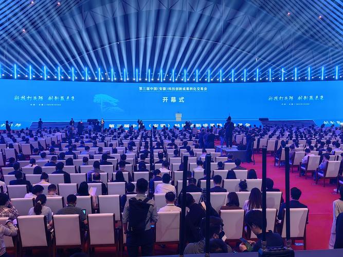 直播带岗超4000场线上招工25万人次 龙华区数字赋能推动人力资源服务提质增效