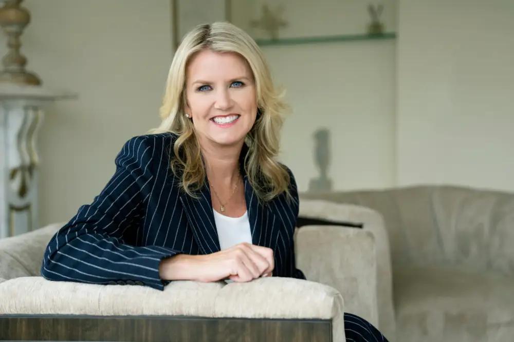 微软人力资源团队全面改革，首席多元化官离职